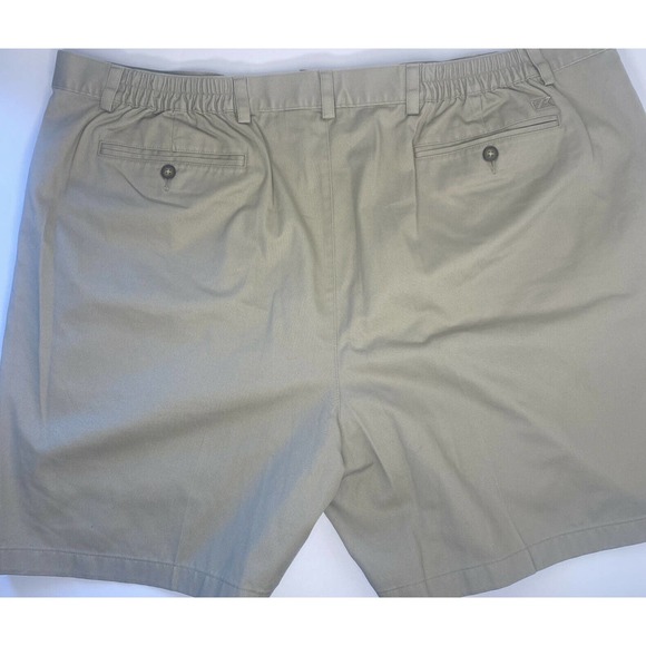 Cutter & Buck King James Men's Twill Microfiber Pleated Shorts Khaki Size 50B - Picture 8 of 9